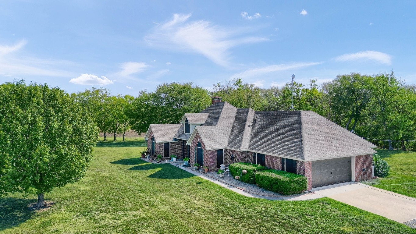 688 Harris Road Gunter TX 75058