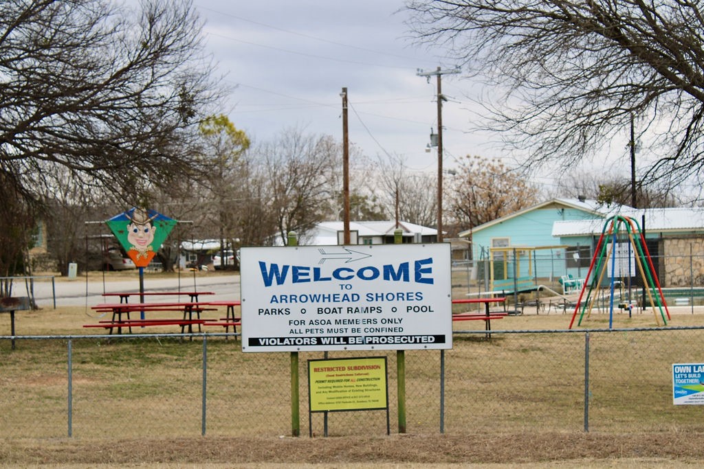 5732 Highland Drive Granbury TX 76048