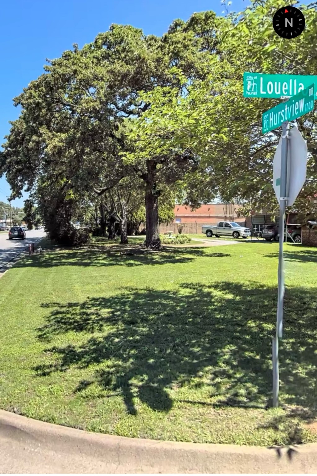 440 W Louella Hurst TX 76054