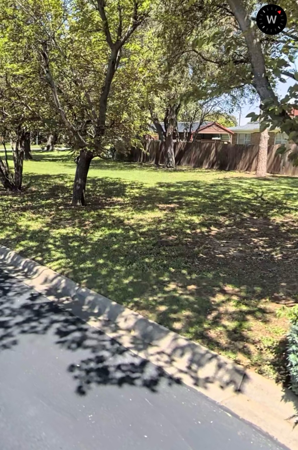 440 W Louella Hurst TX 76054