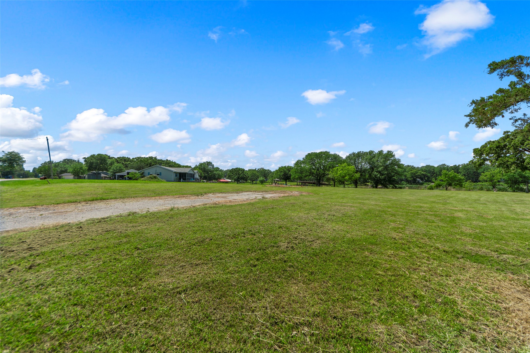 7503 Parkview Drive Bonham TX 75418