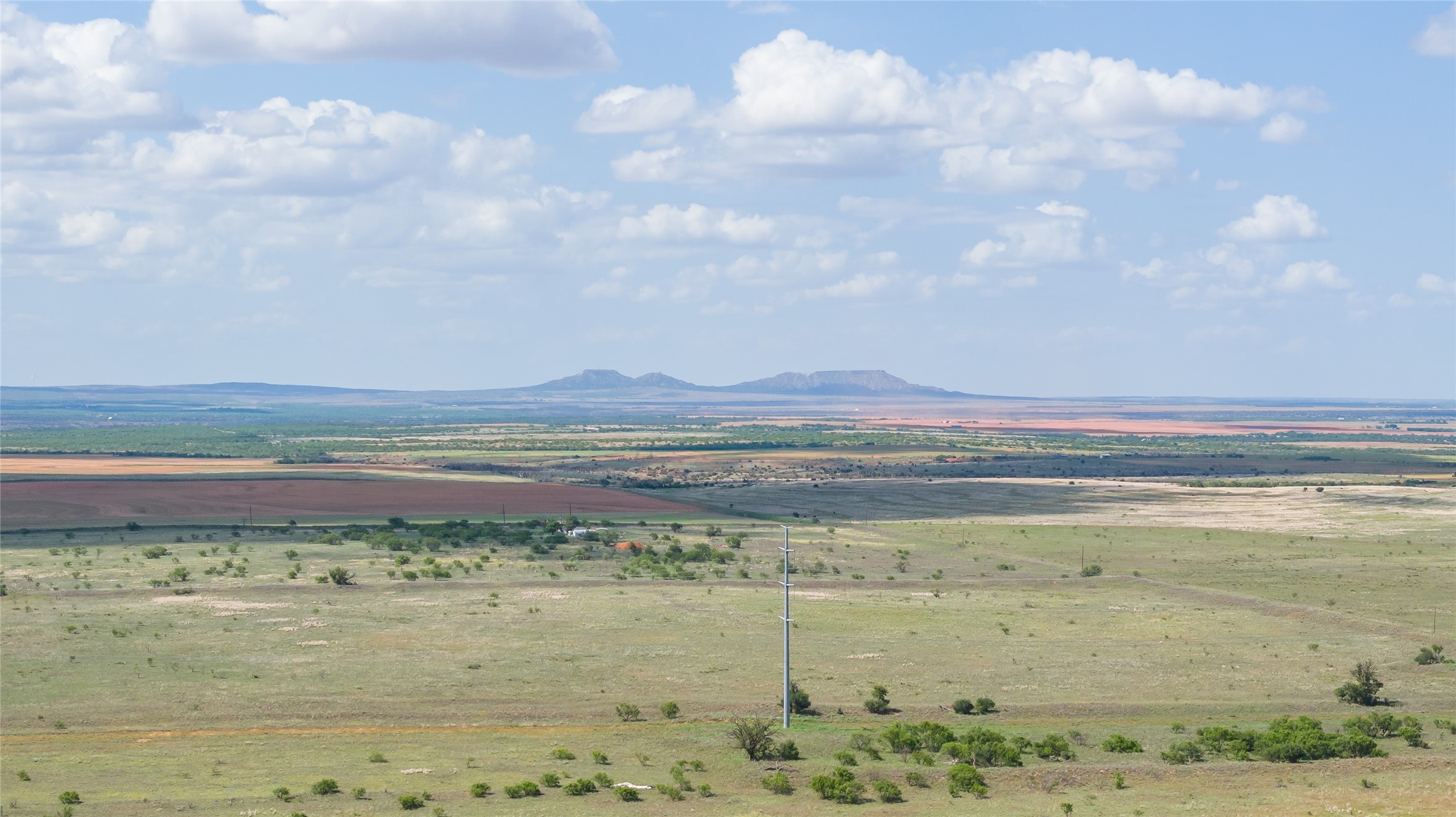 300 County Road 232 Rotan TX 79546