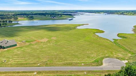 623 Lakeshore Terrace Windom TX 75492