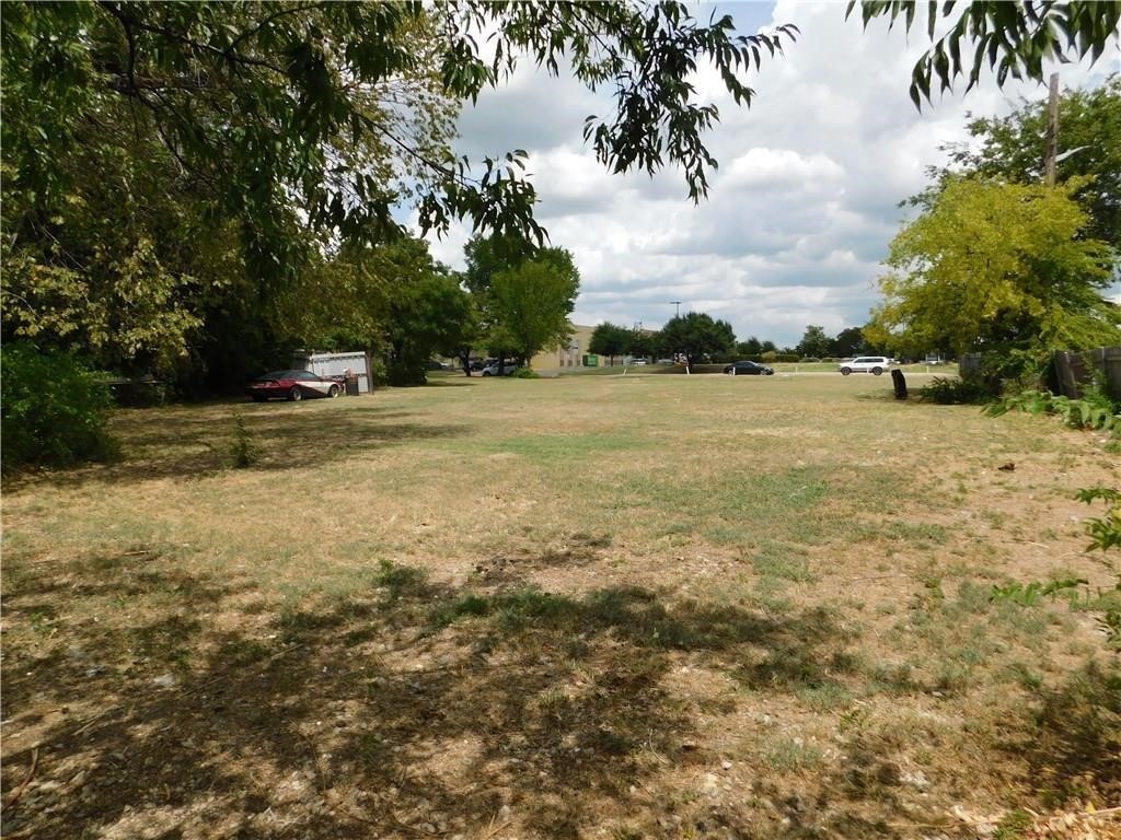 8014 Blossom Lane Dallas TX 75227