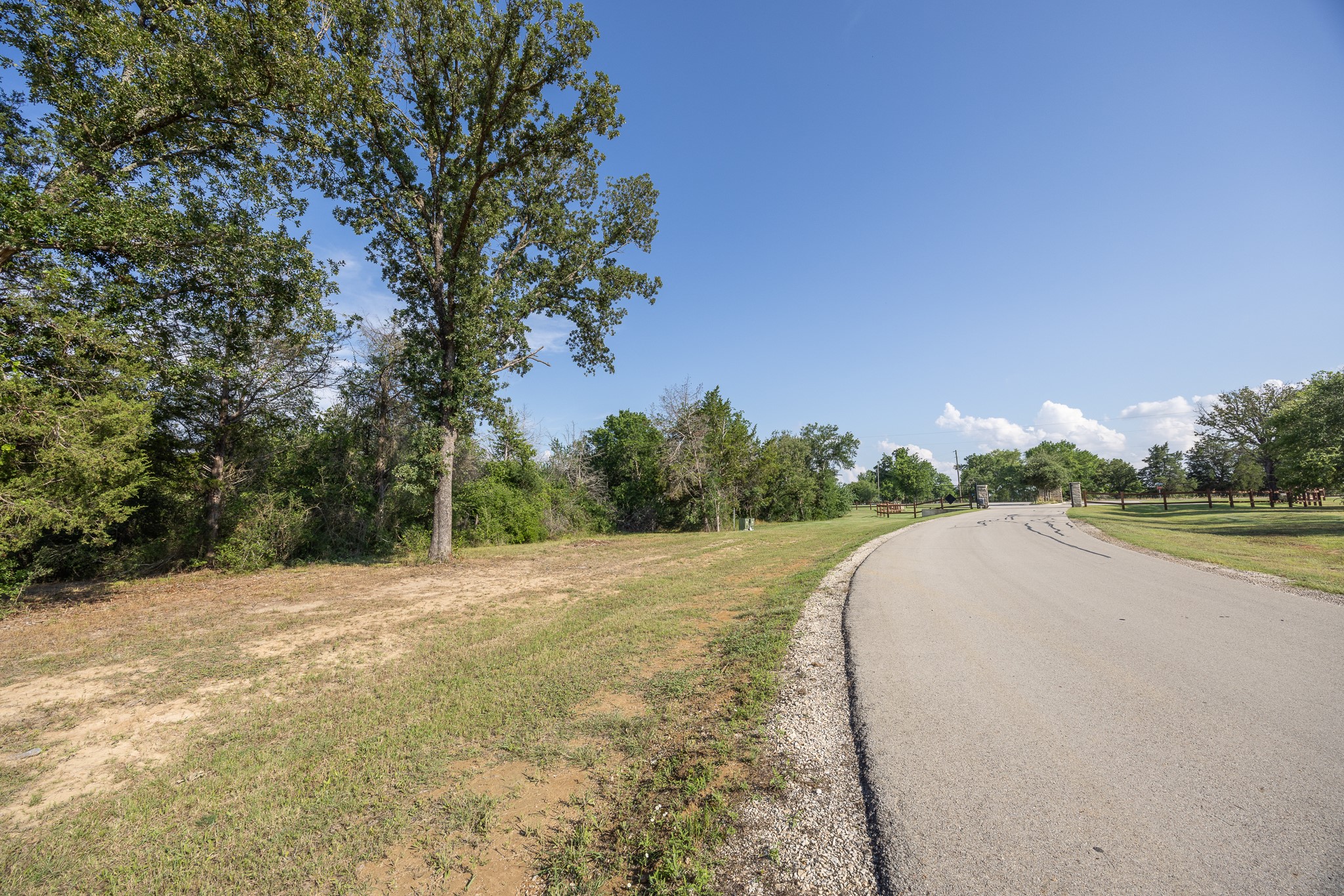 Lot 81 Diamond Point Corsicana TX 75109