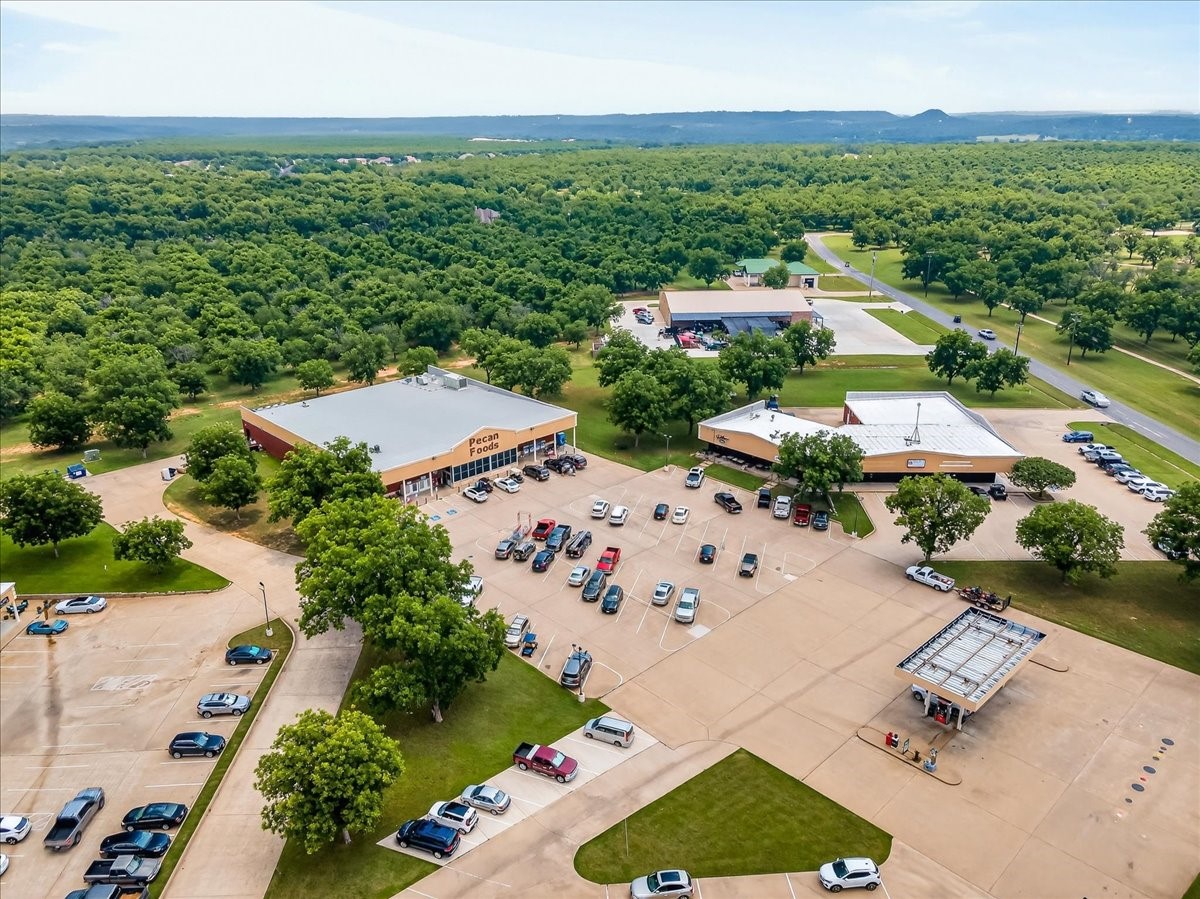 1424 Cirrus Loop Granbury TX 76049