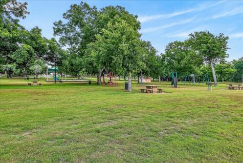 1424 Cirrus Loop Granbury TX 76049