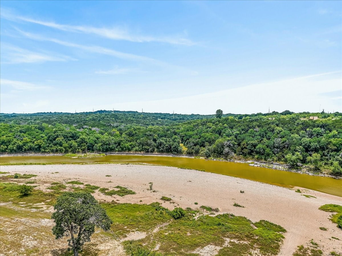 1424 Cirrus Loop Granbury TX 76049