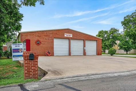 1424 Cirrus Loop Granbury TX 76049