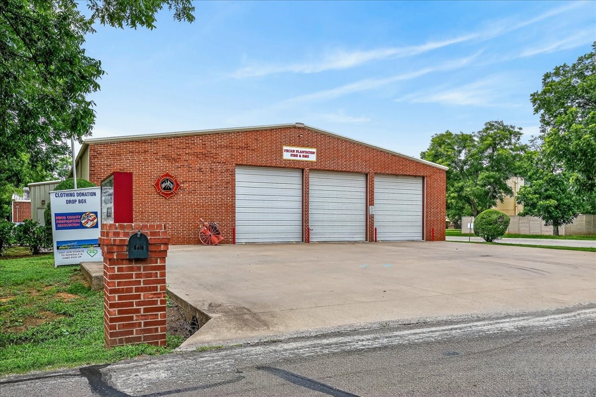 1424 Cirrus Loop Granbury TX 76049