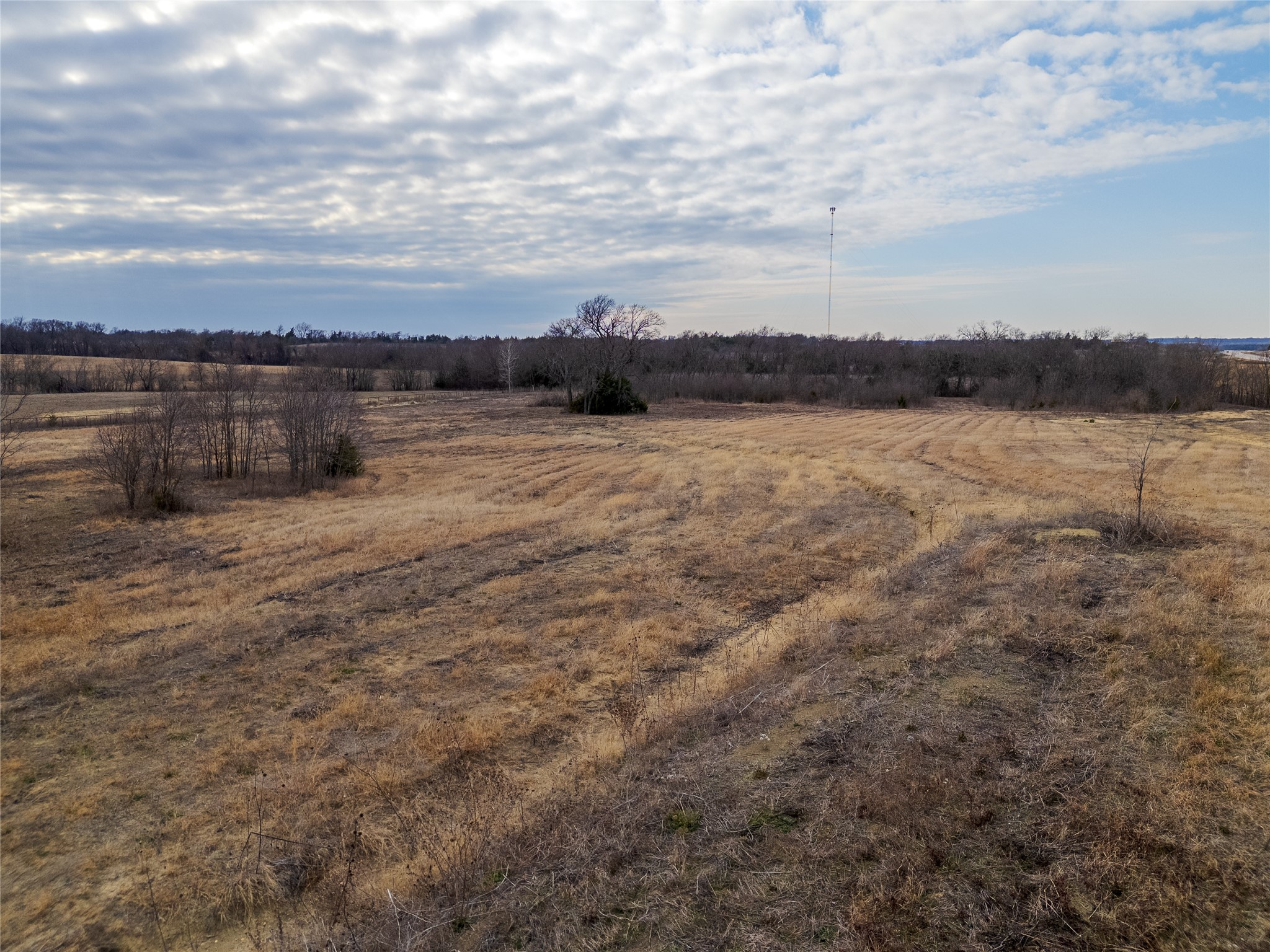 18528 E Fm-1396 Windom TX 75492