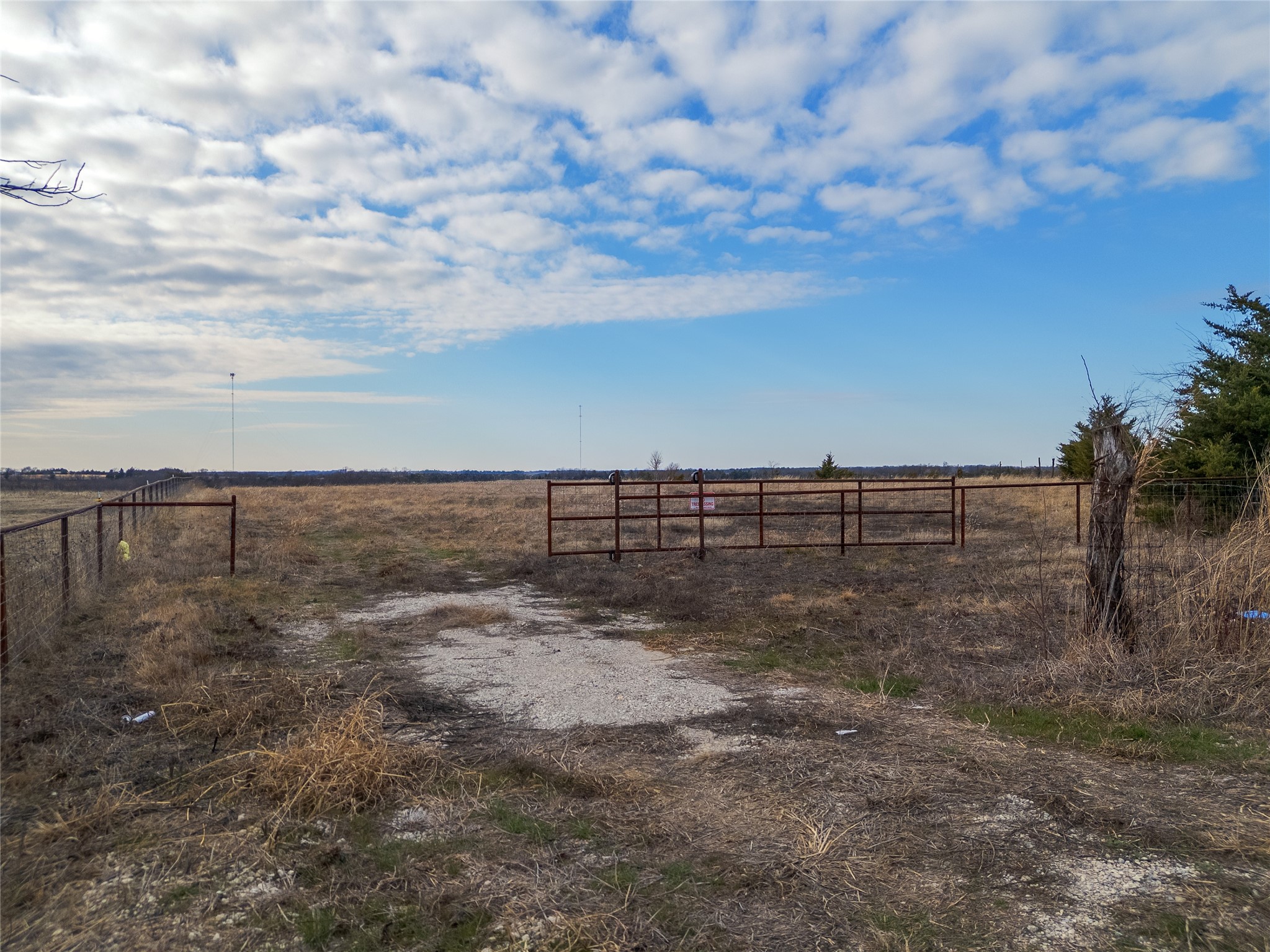 18528 E Fm-1396 Windom TX 75492