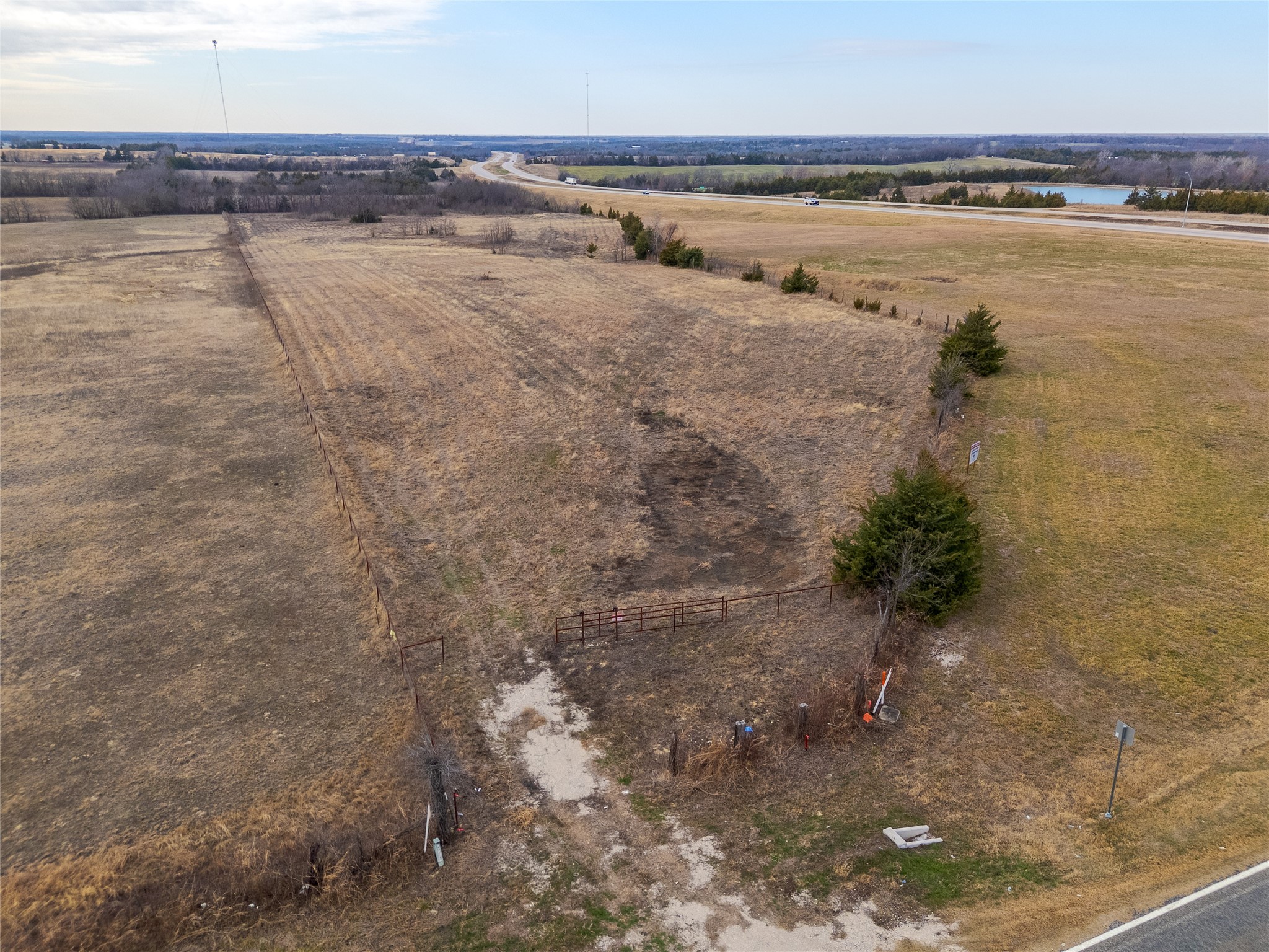 18528 E Fm-1396 Windom TX 75492