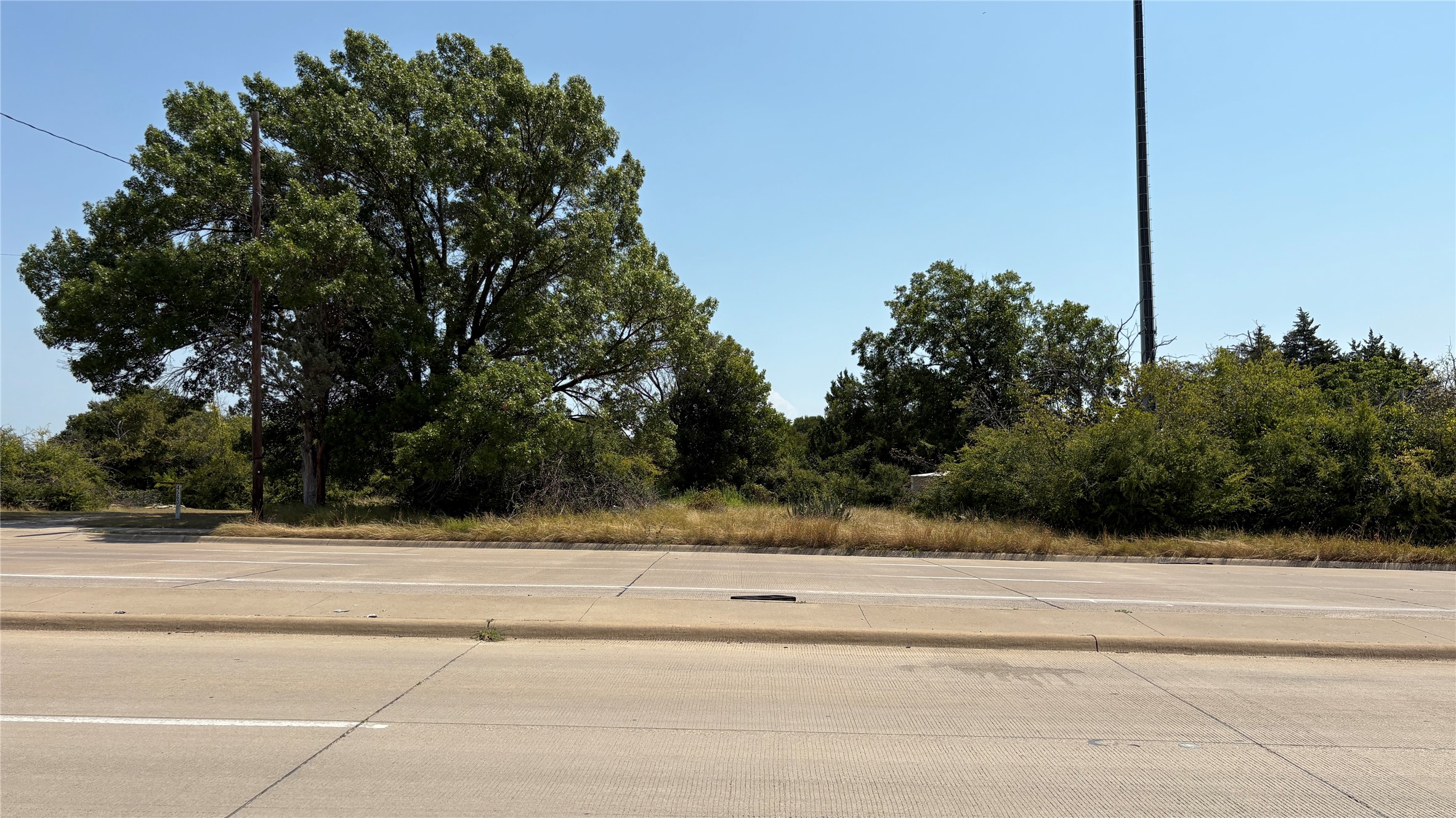 4560 N University Hills Boulevard Lancaster TX 75134