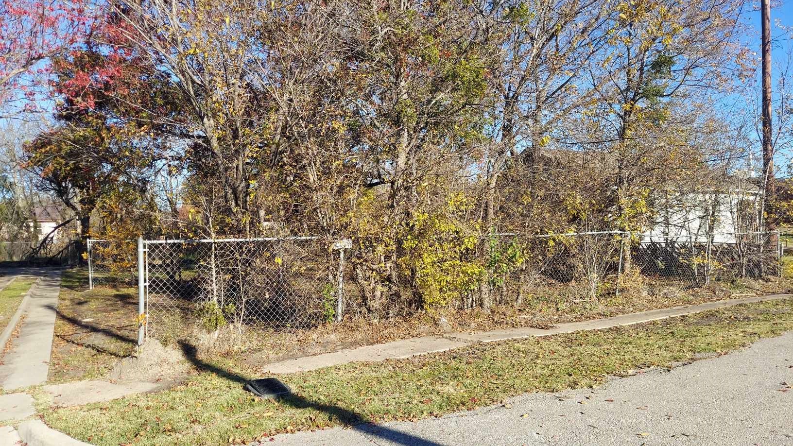 602 E 14th Avenue Corsicana TX 75110