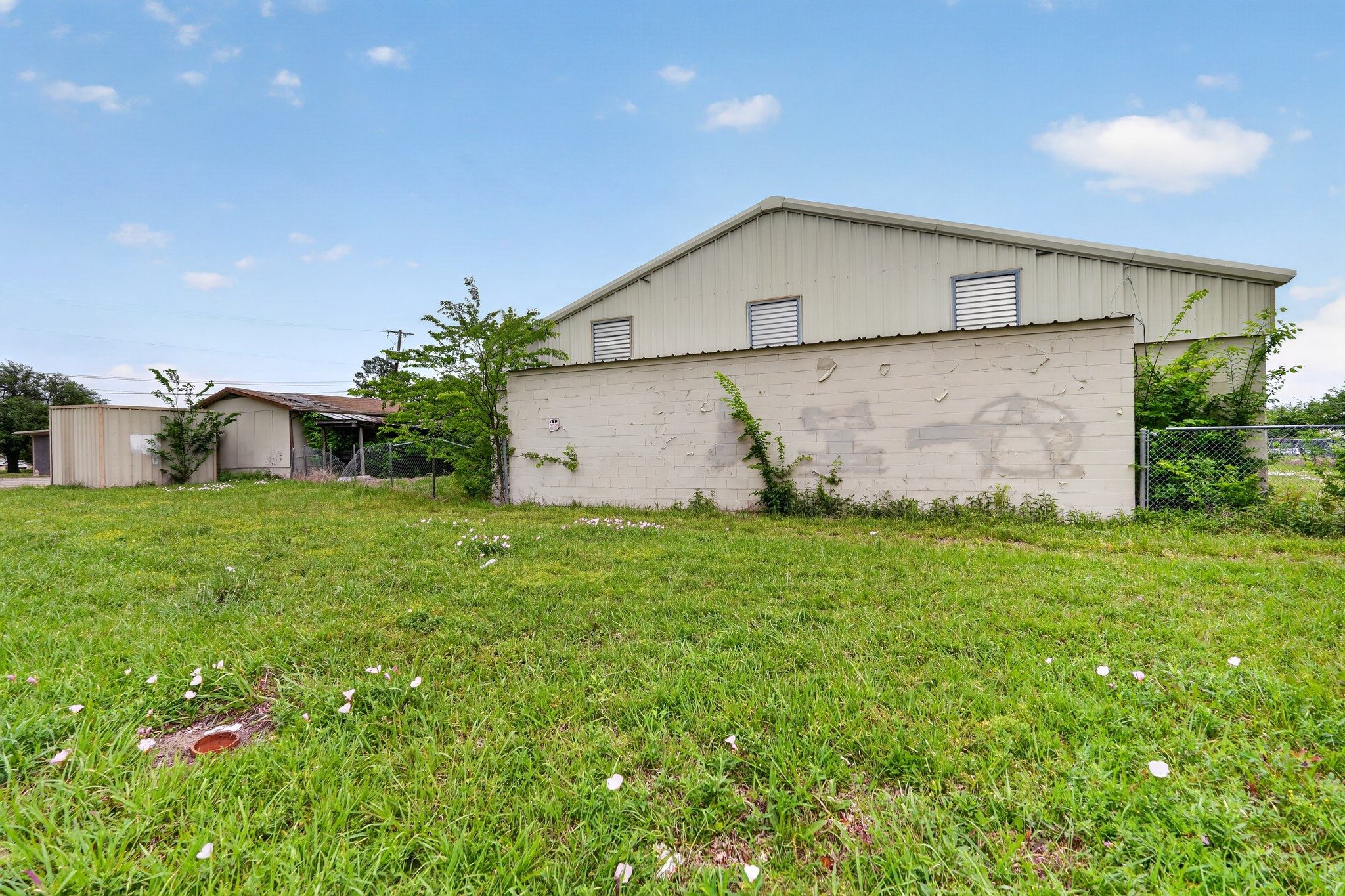 3005 Division Street Greenville TX 75401