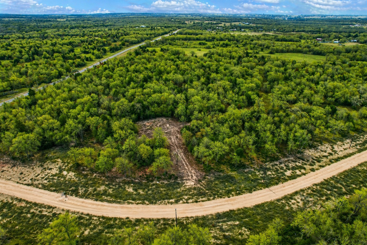 1215 Walleye Creek Trail Lexington TX 78947