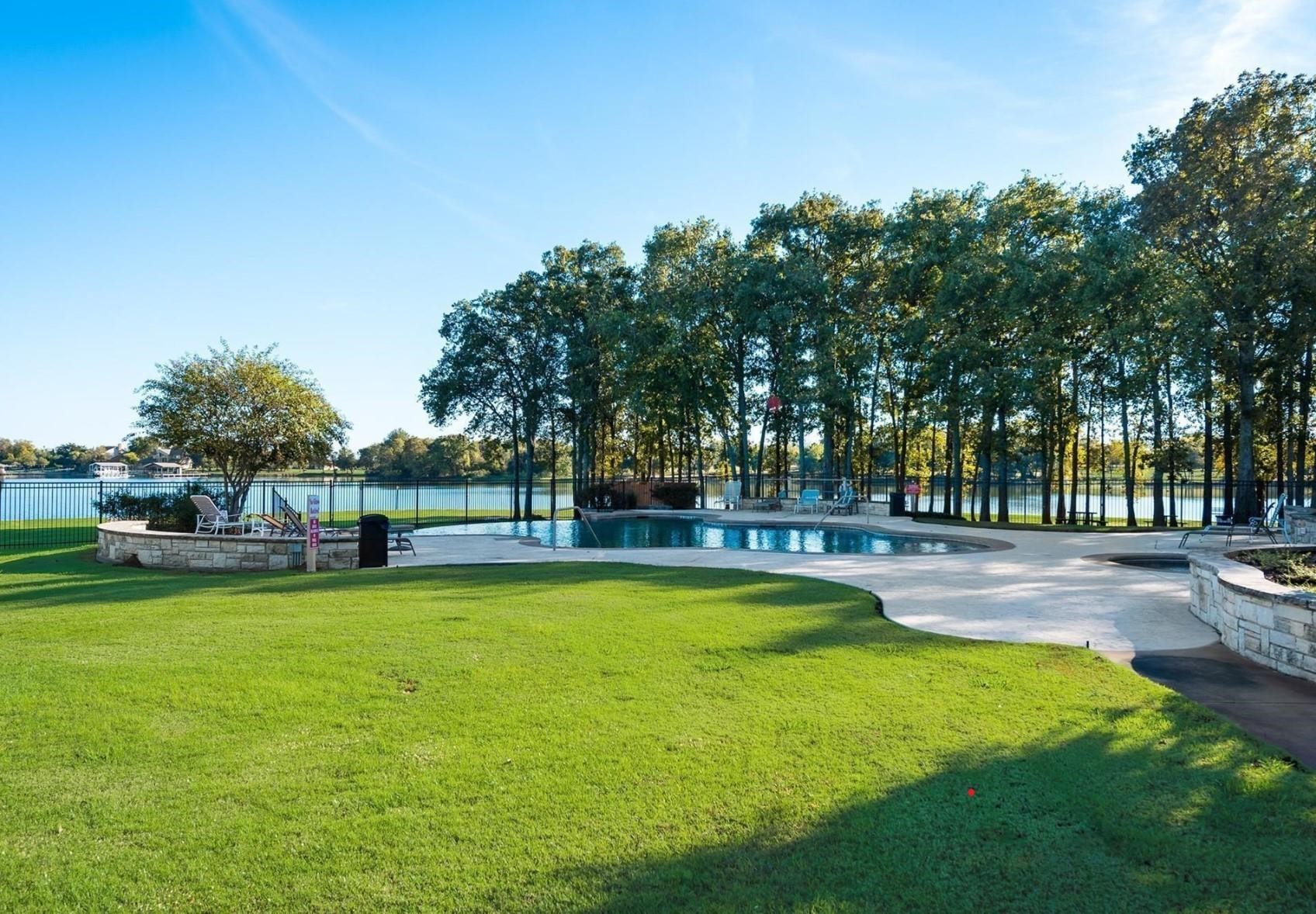 185 Cobalt Cove Corsicana TX 75109