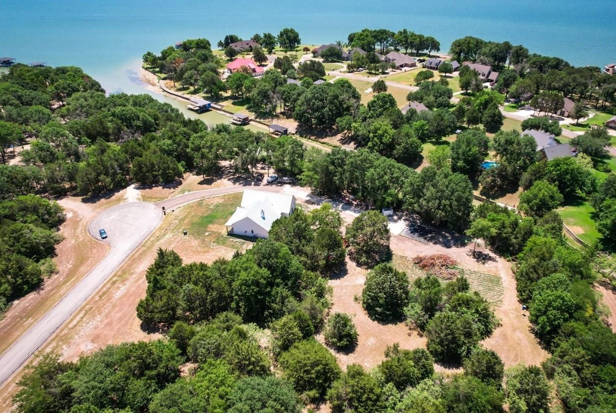 185 Cobalt Cove Corsicana TX 75109