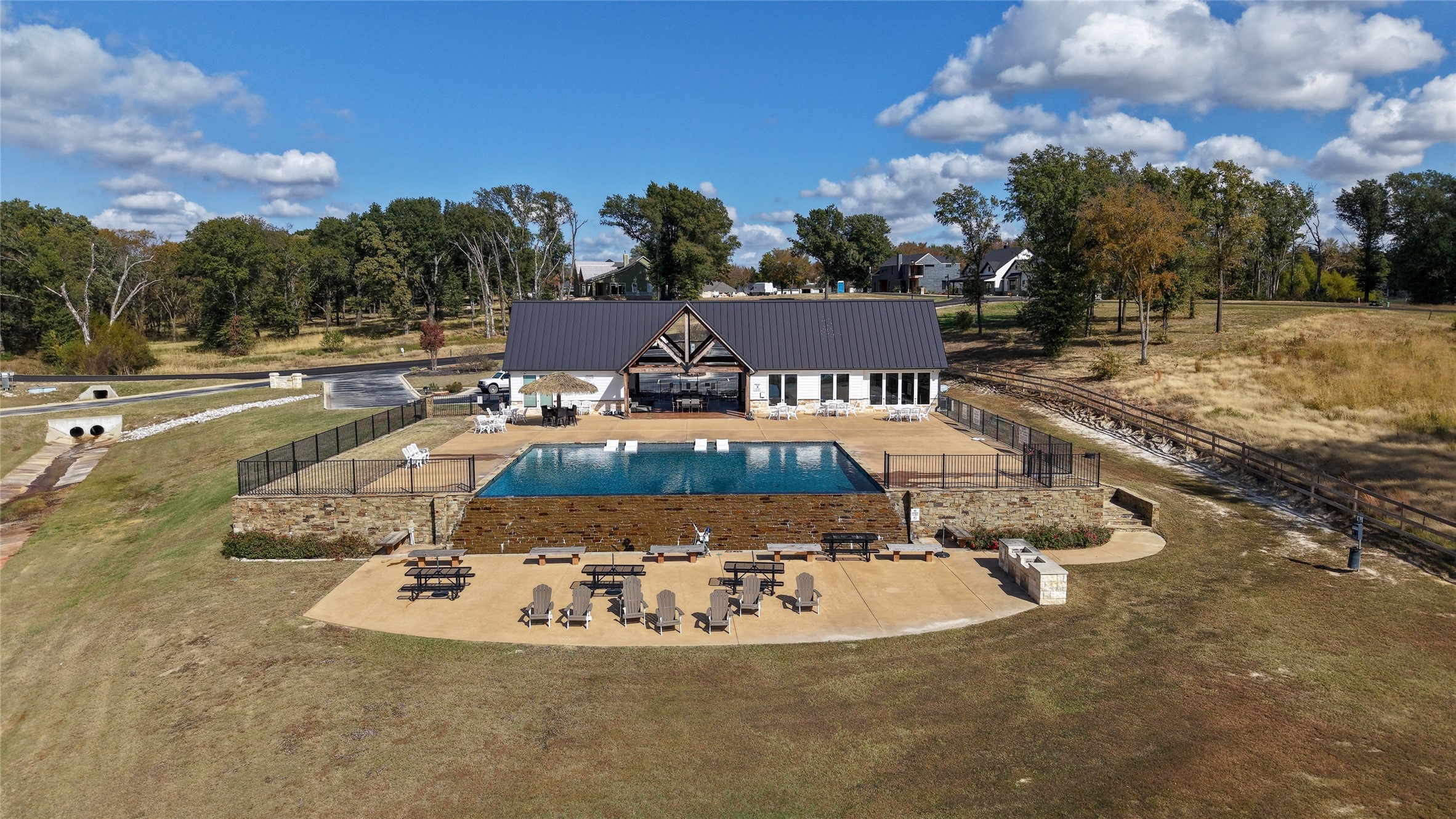1520 Shoreline Drive Mabank TX 75143