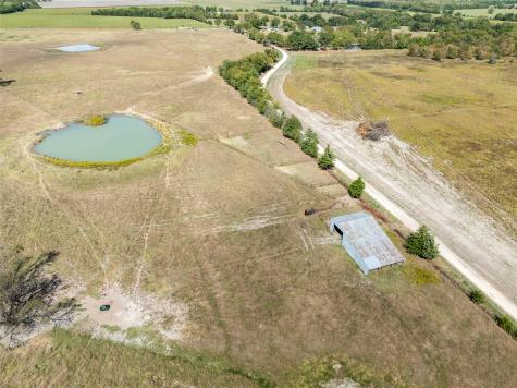 00 Cr 15240 Blossom TX 75416