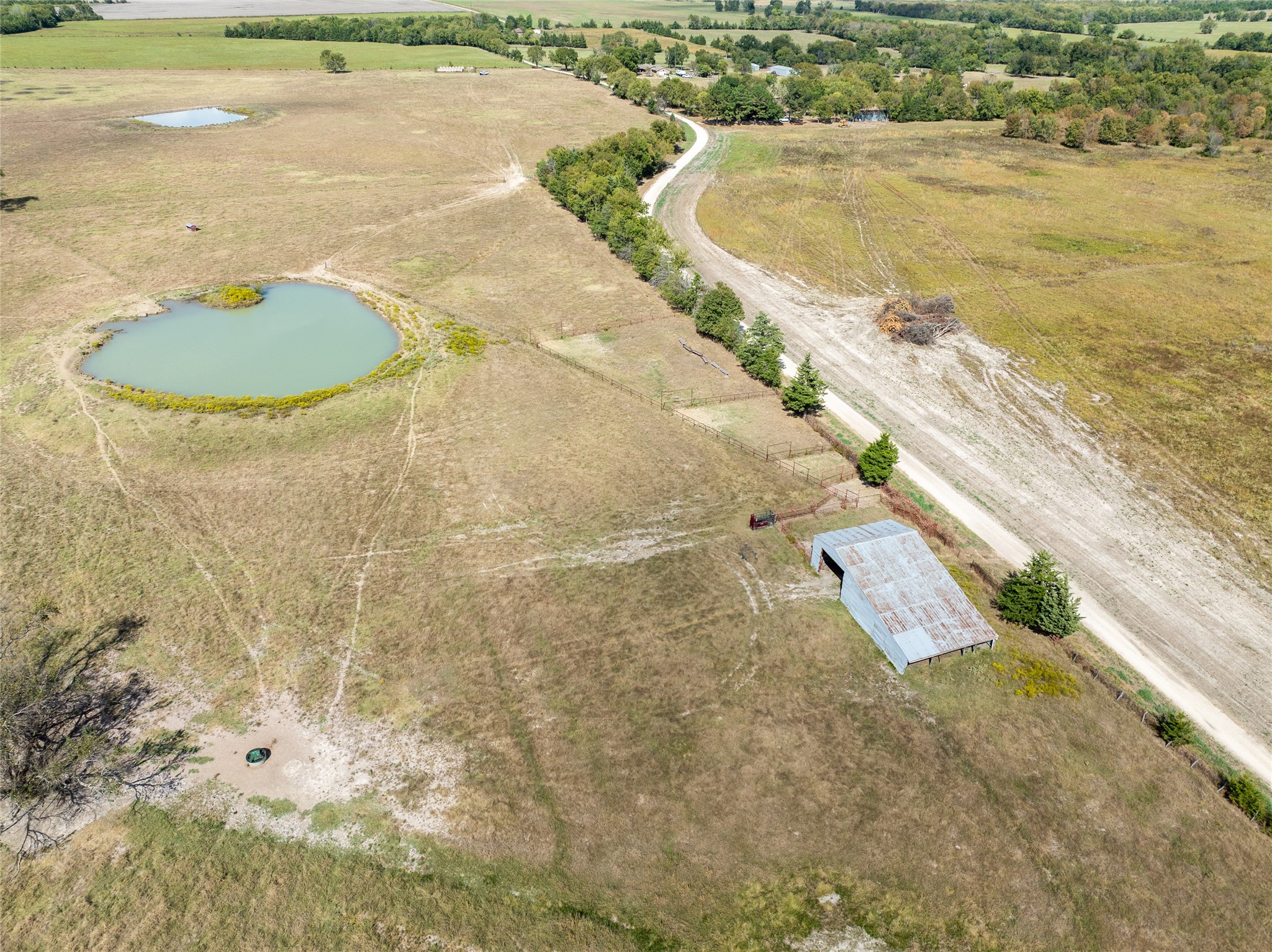 00 Cr 15240 Blossom TX 75416