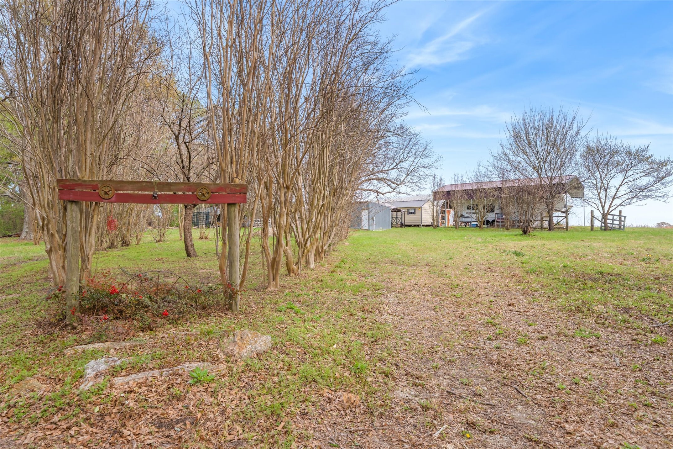 2027 Vz County Road 3104 Edgewood TX 75117
