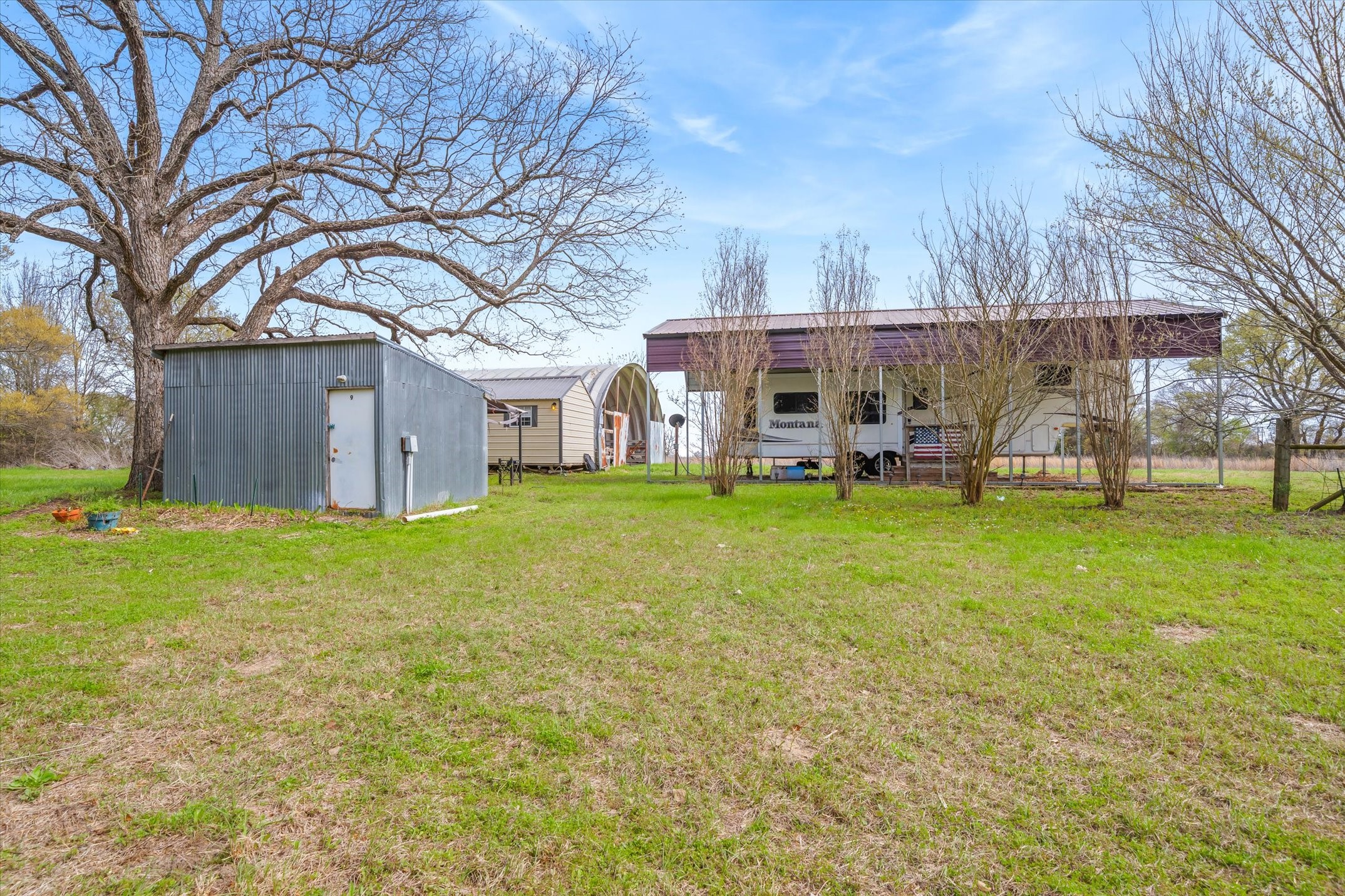 2027 Vz County Road 3104 Edgewood TX 75117