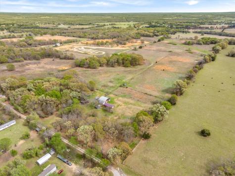 2027 Vz County Road 3104 Edgewood TX 75117