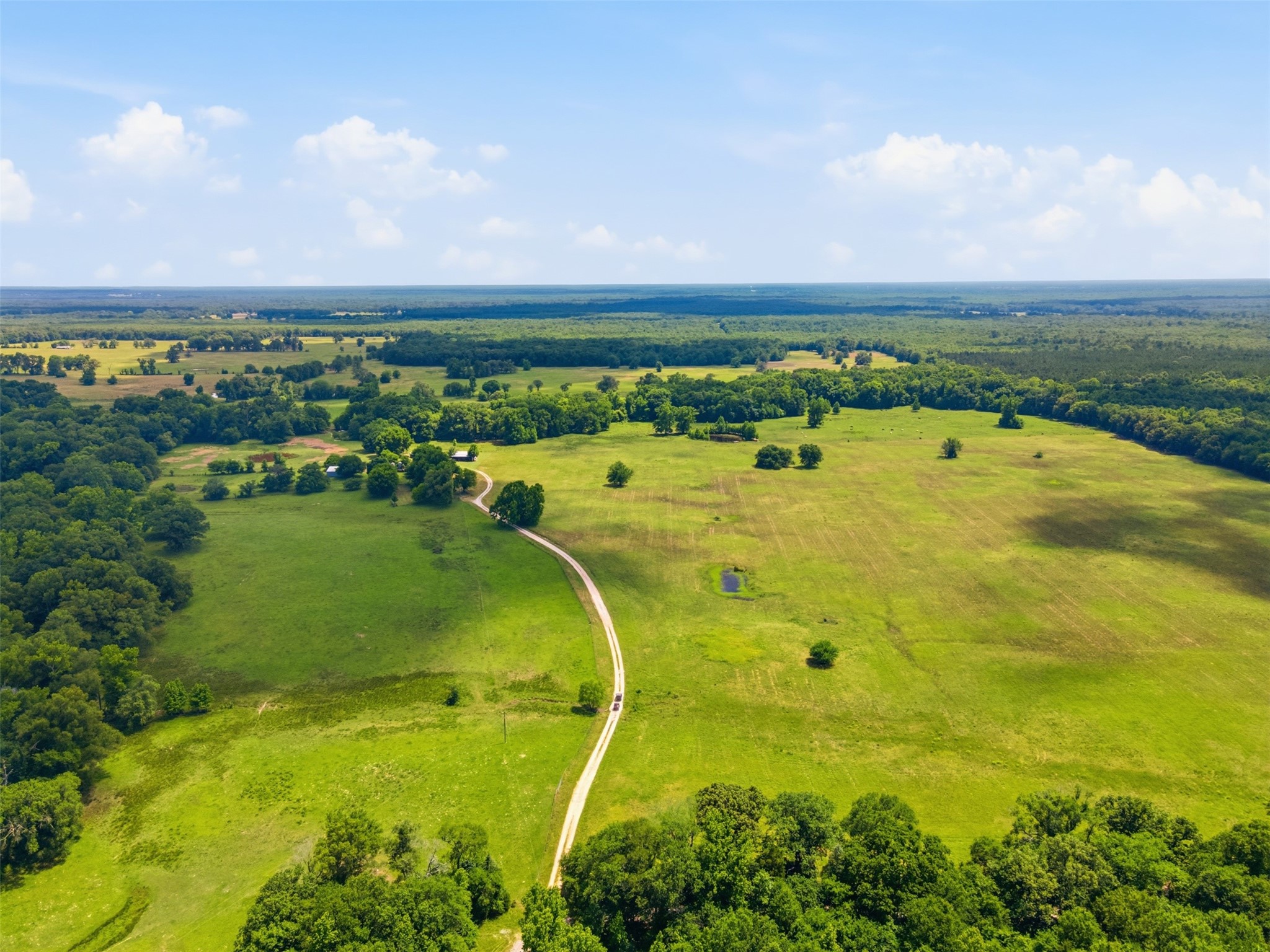 1663 County Road 1405 Bogata TX 75417