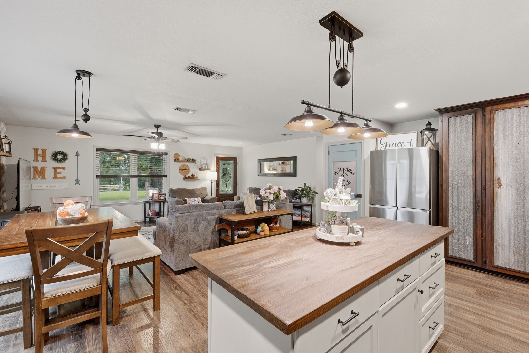 1663 County Road 1405 Bogata TX 75417