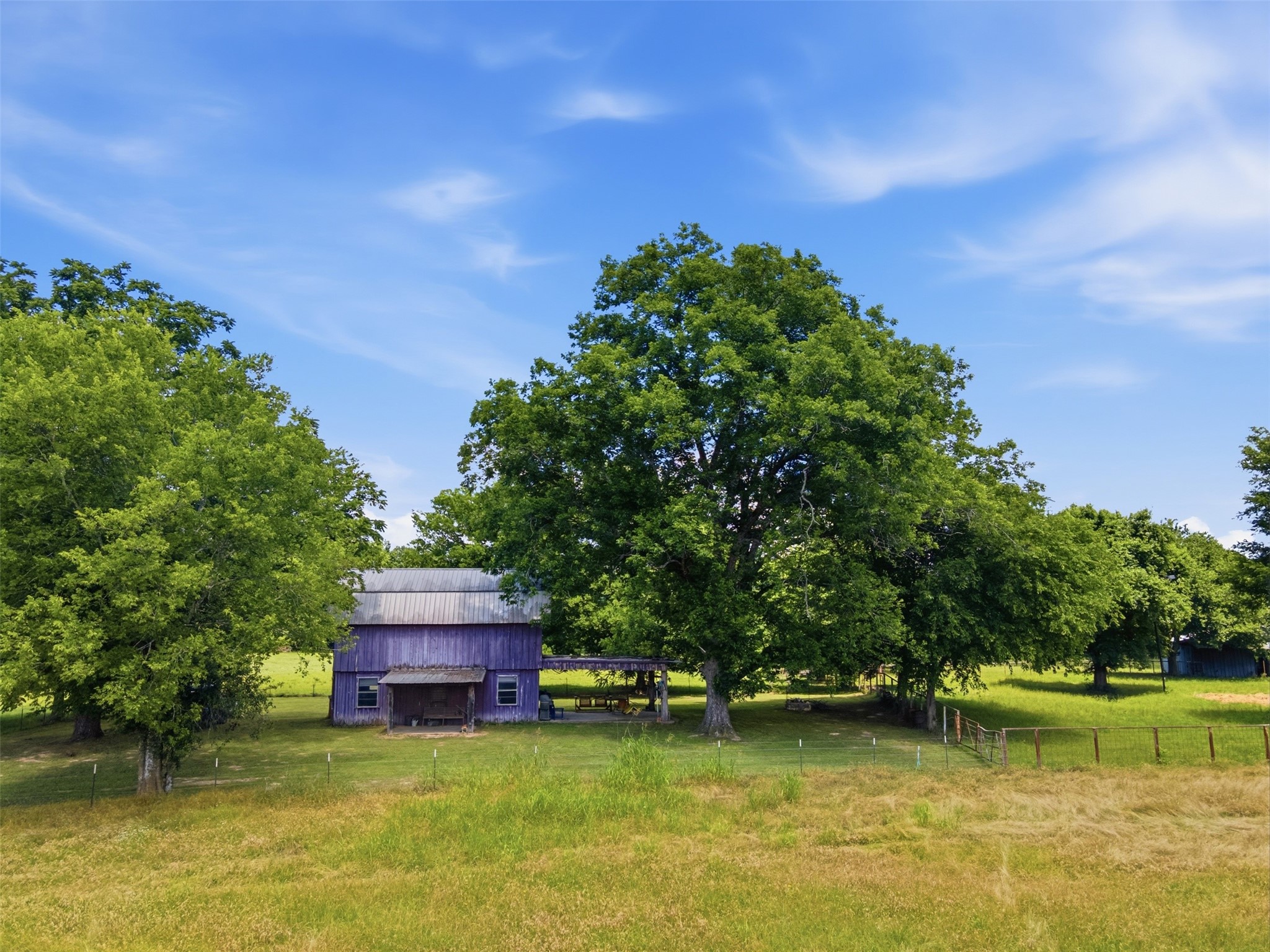 1663 County Road 1405 Bogata TX 75417