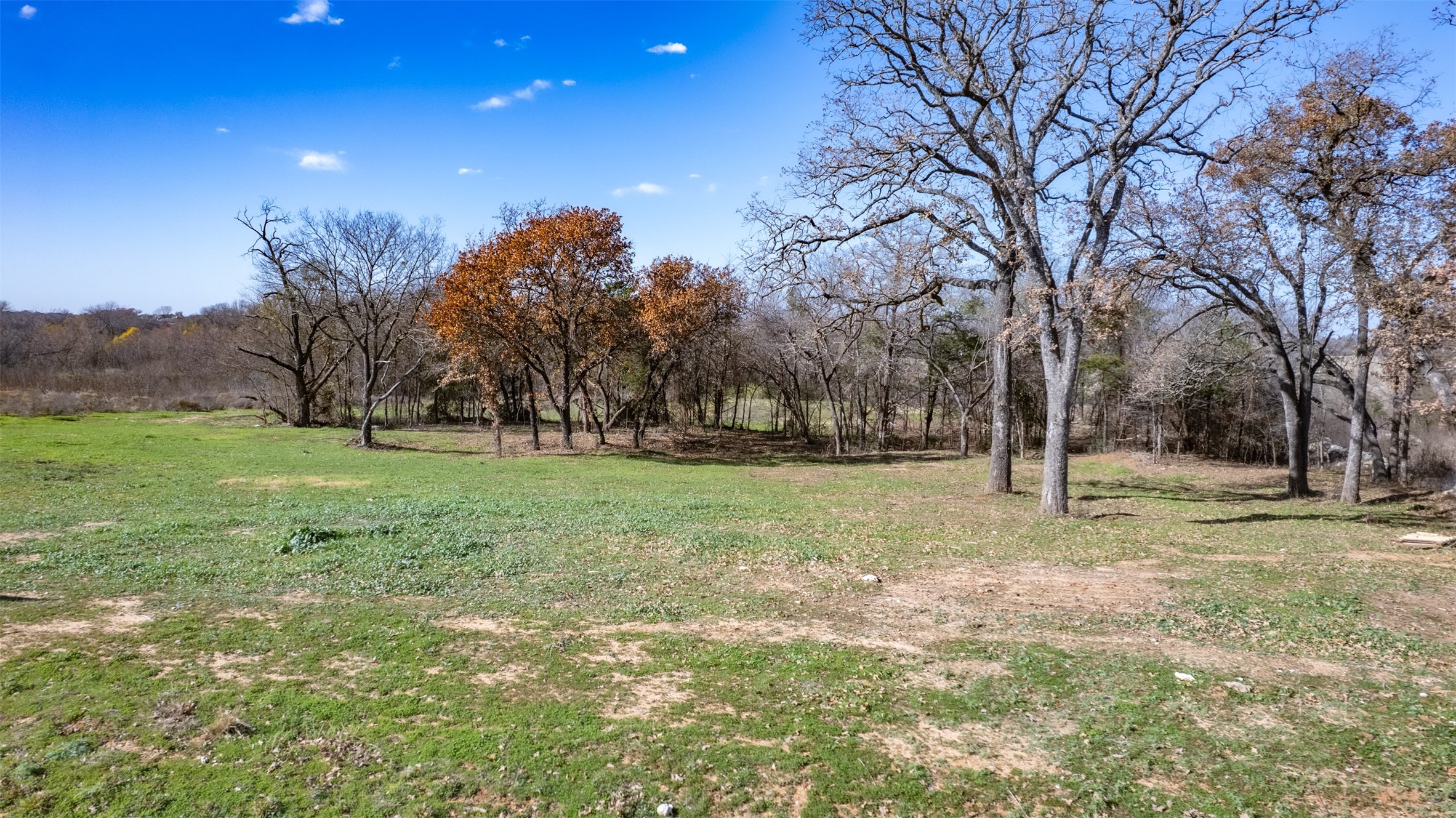 1665 Private Burleson TX 76028