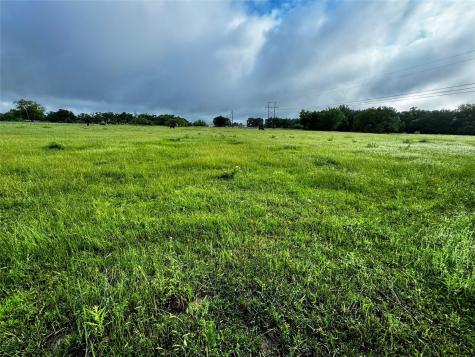 16 Acres Fm 1655 Cr-1460 Chico TX 76431