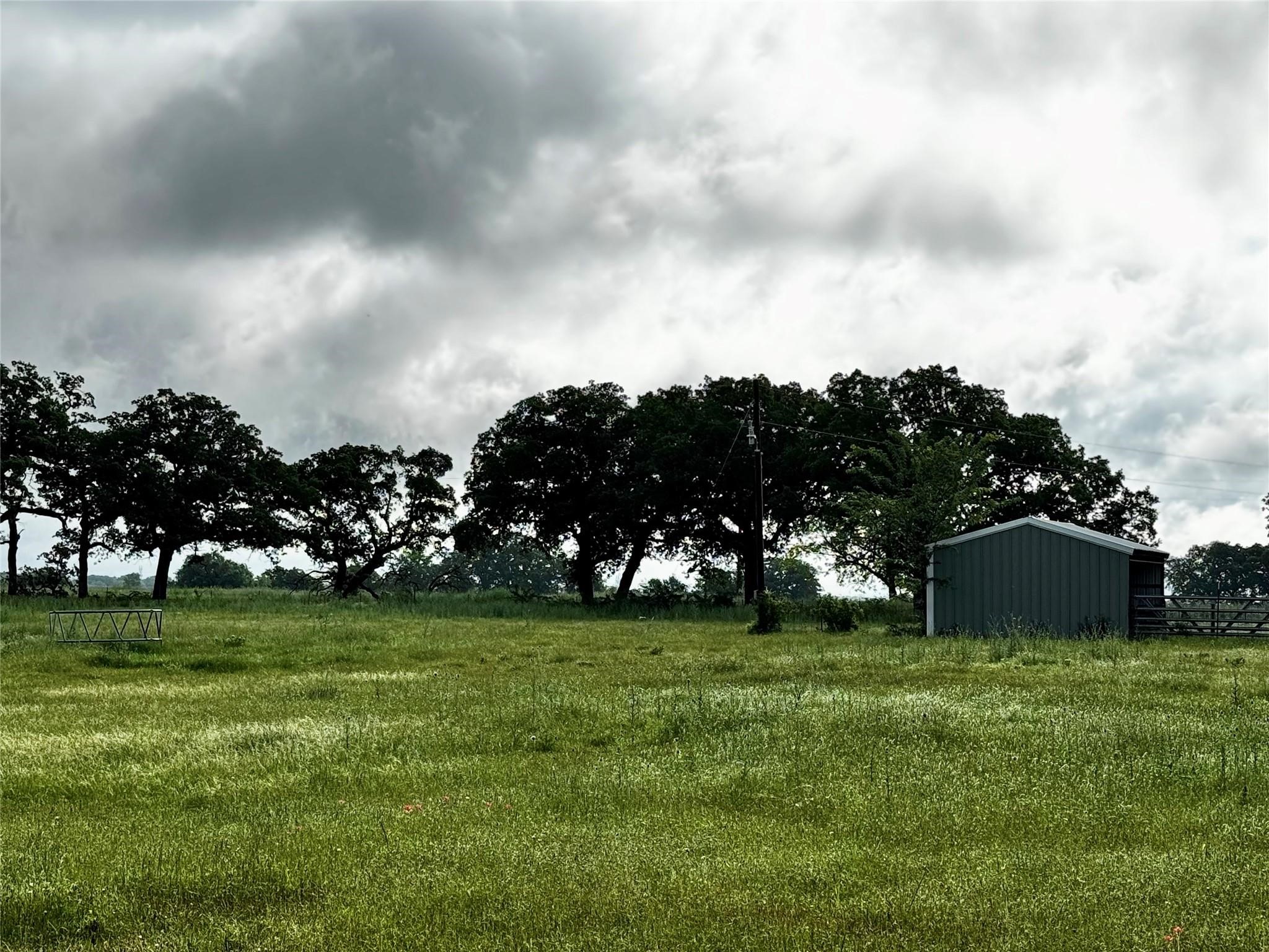16 Acres Fm 1655 Cr-1460 Chico TX 76431