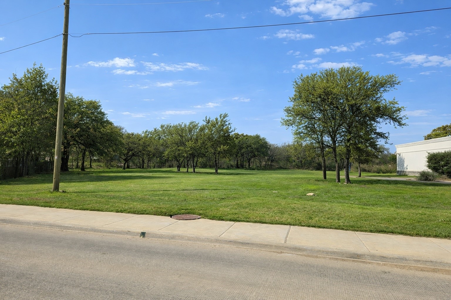 6624 Oak Crest Drive W Forest Hill TX 76140