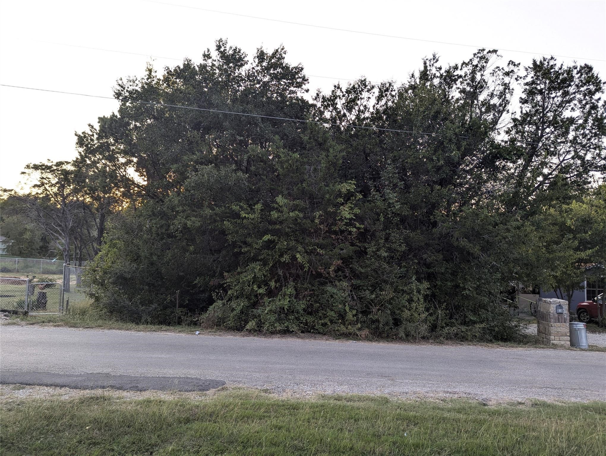 914 Indian Creek Drive Granbury TX 76048
