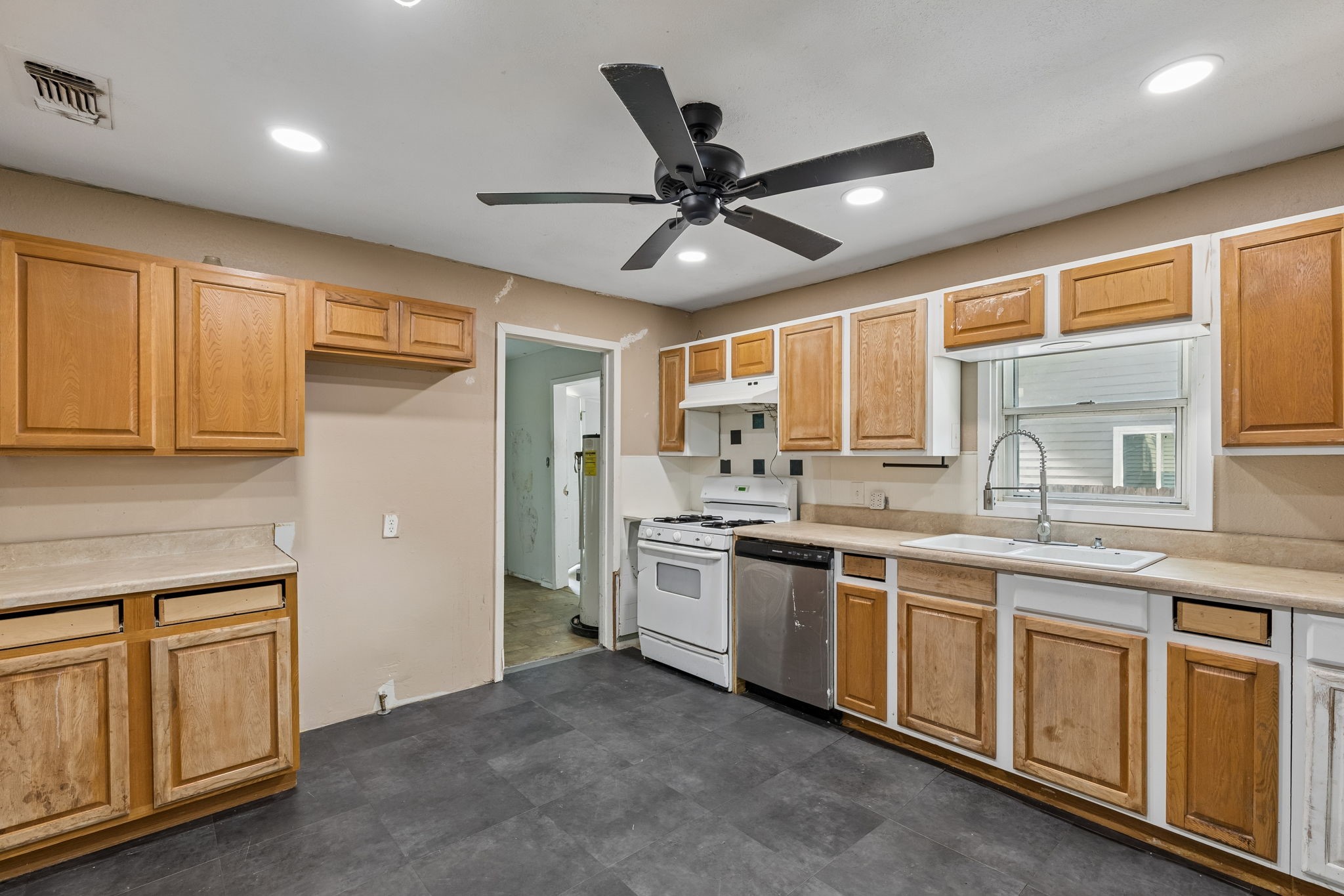 1120 Pine Street Grapevine TX 75050