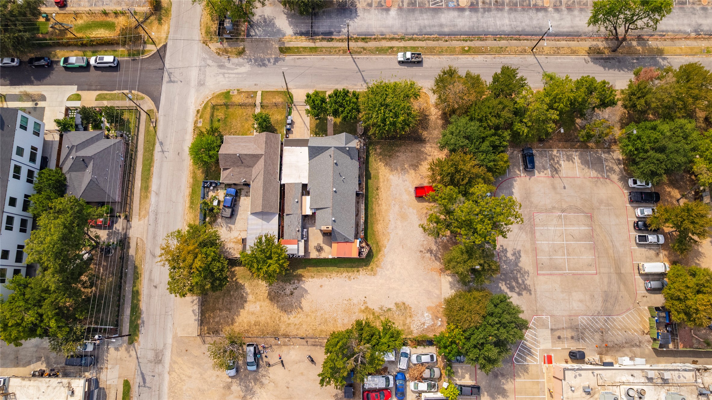 2439 Hawthorne Avenue Dallas TX 75219