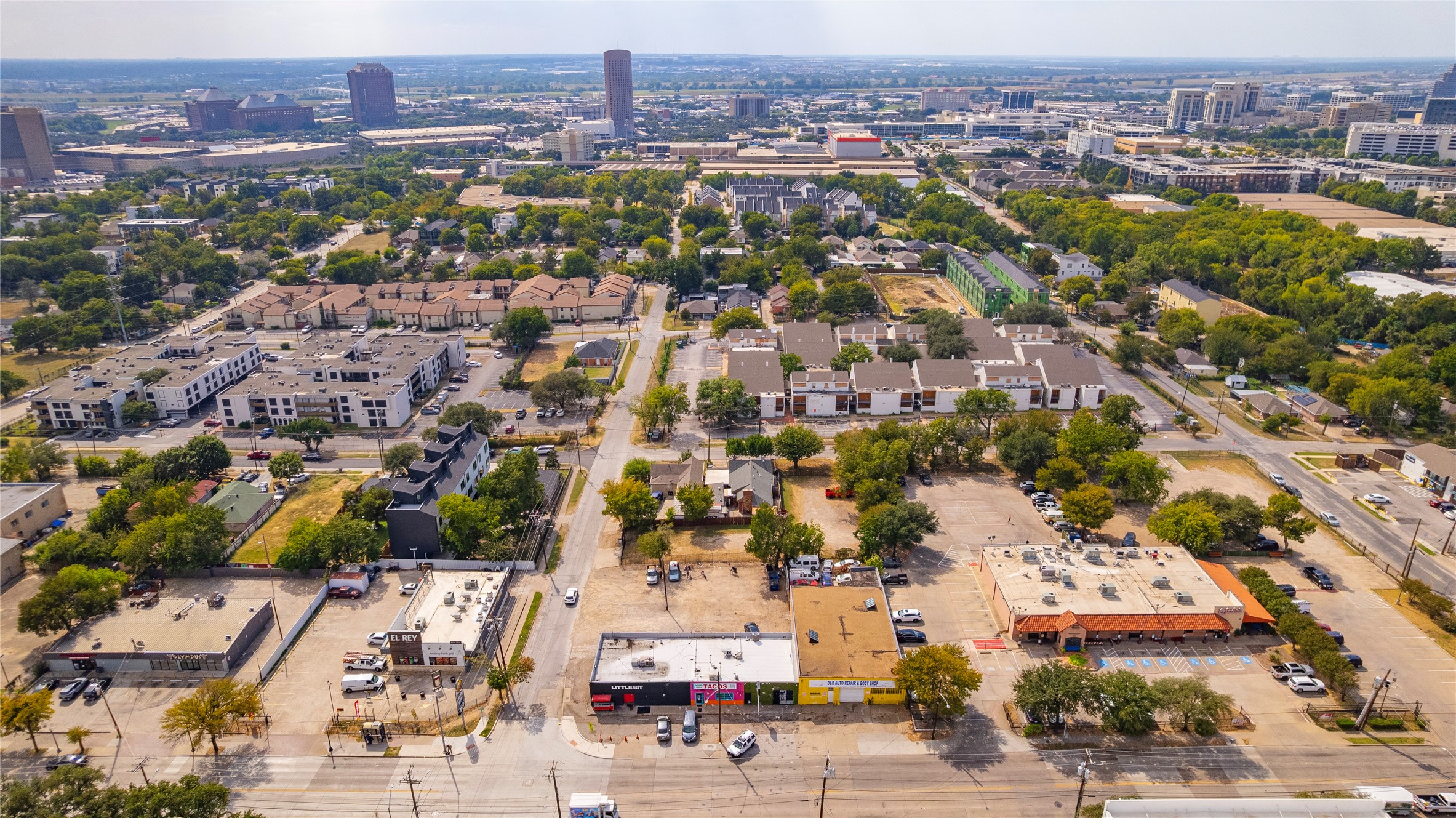 2439 Hawthorne Avenue Dallas TX 75219