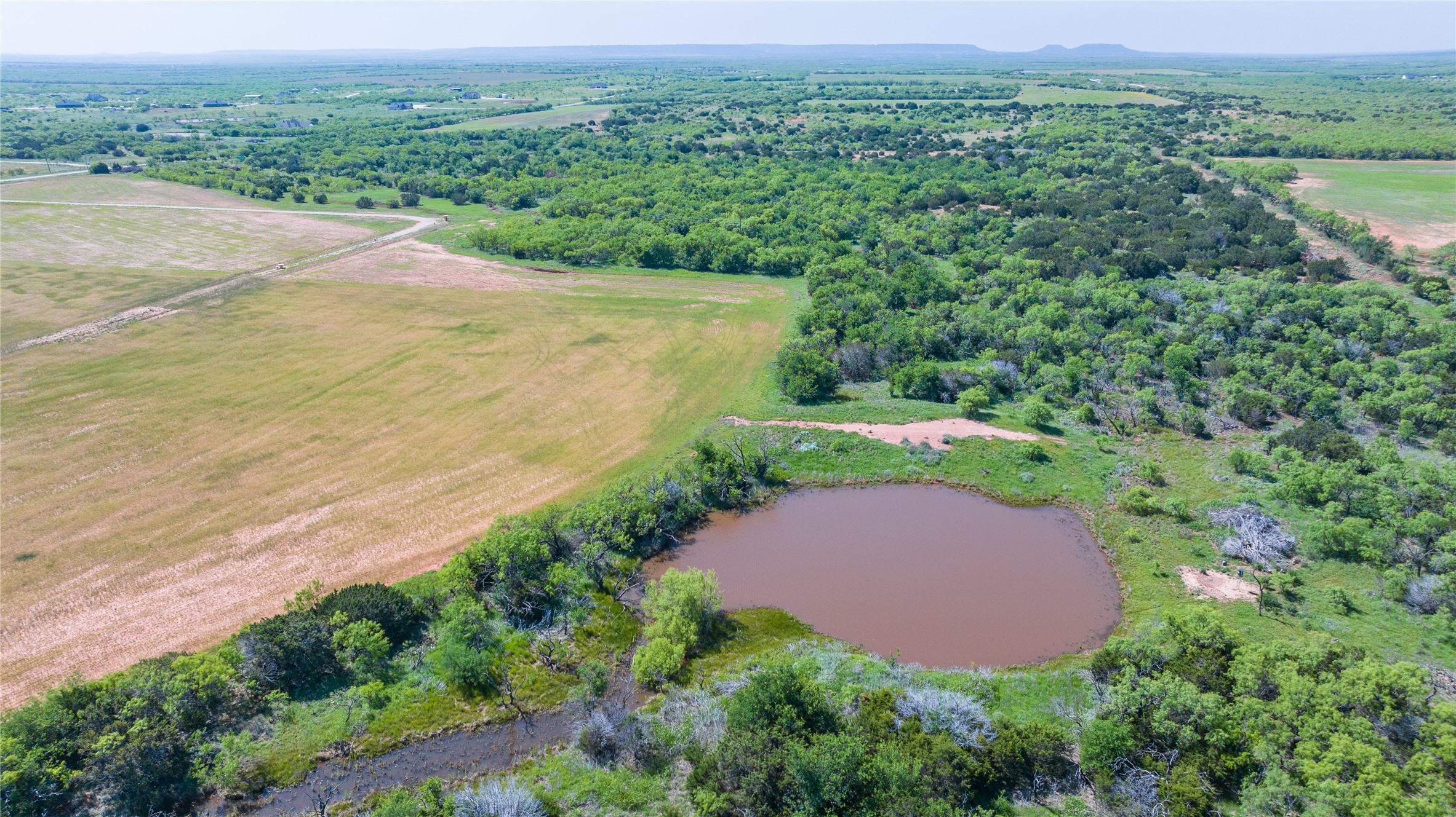 204 Cr 180 Ovalo TX 79541