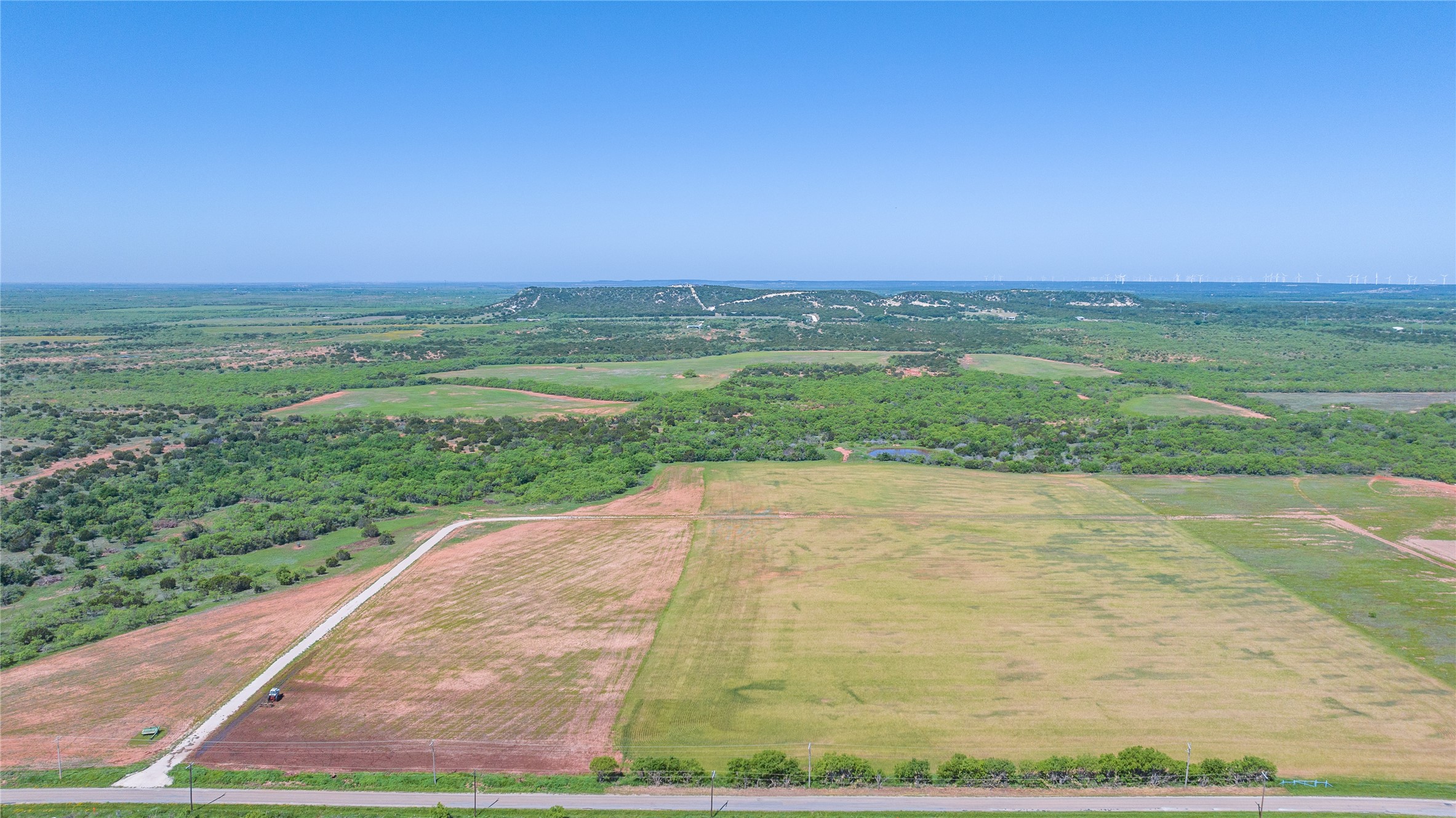 204 Cr 180 Ovalo TX 79541