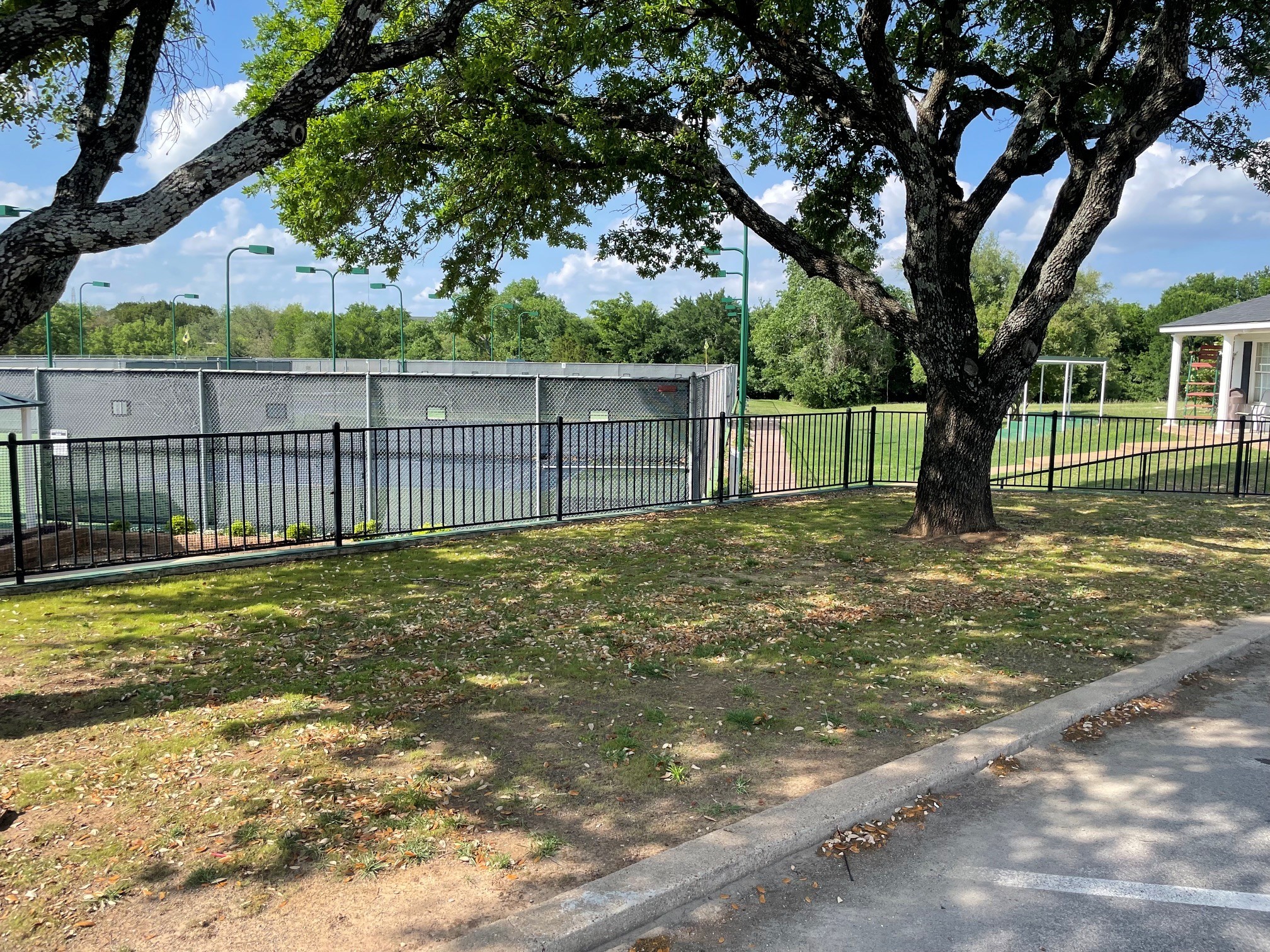 2412 Candlestick Drive Granbury TX 76049