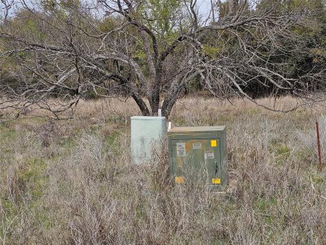 Y-3 Feather Bay Boulevard Brownwood TX 76801