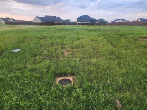 124 Chisolm Trail Pottsboro TX 75076