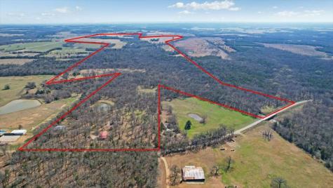 1966 County Road 2980 Windom TX 75492