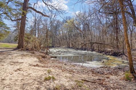 1966 County Road 2980 Windom TX 75492