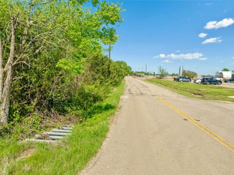 SW Side Loop 286 Paris TX 75460