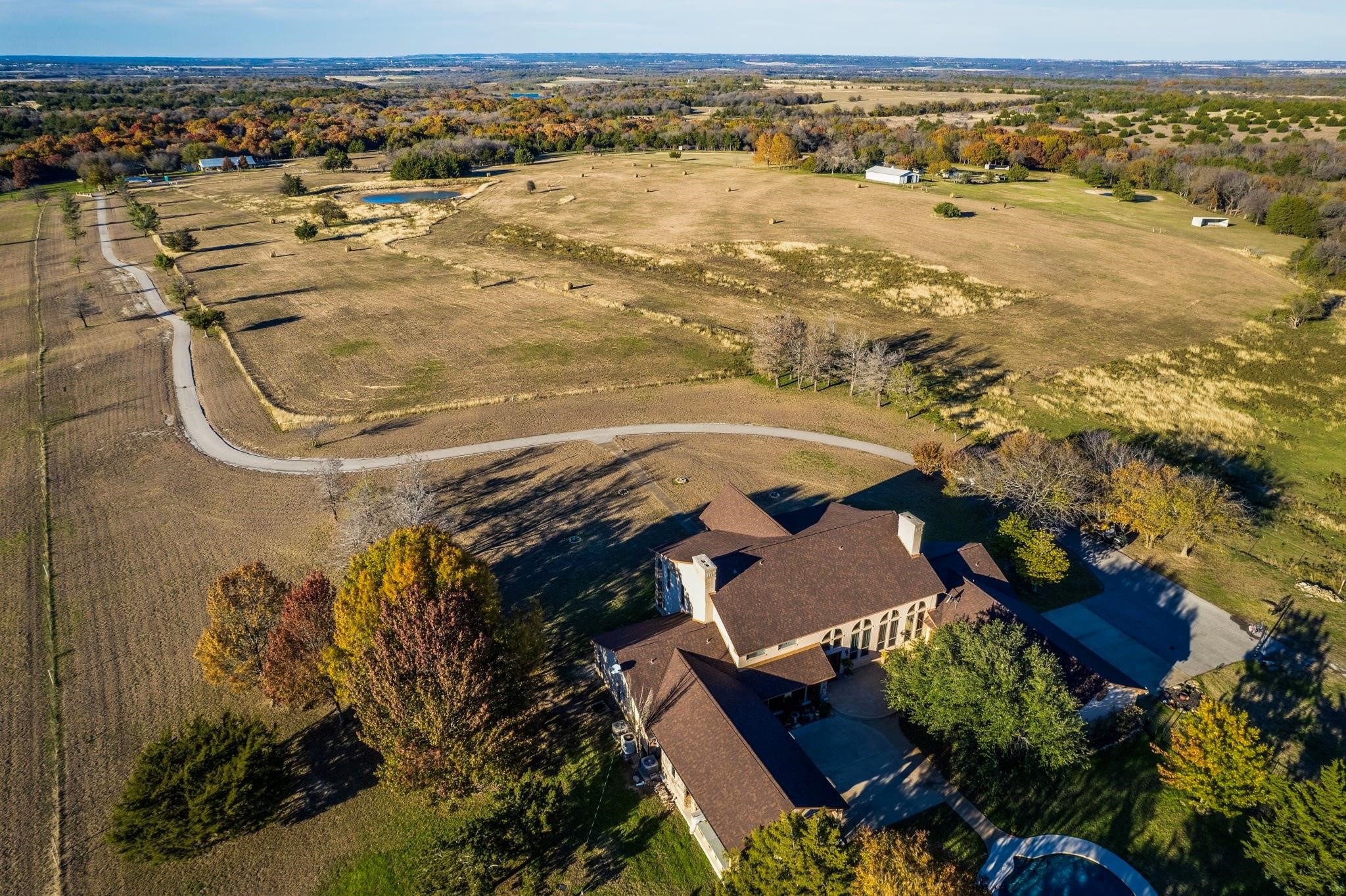 000 Bee Creek School House Road Grandview TX 76050