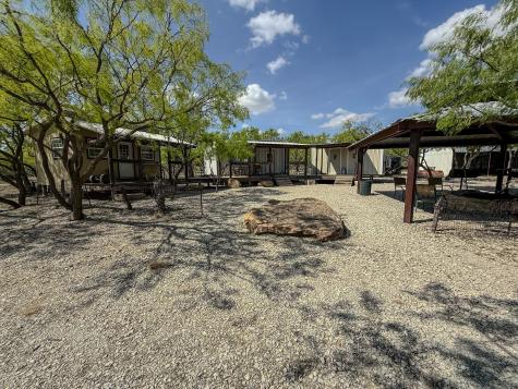 1124 County Road 322 Voss TX 76888